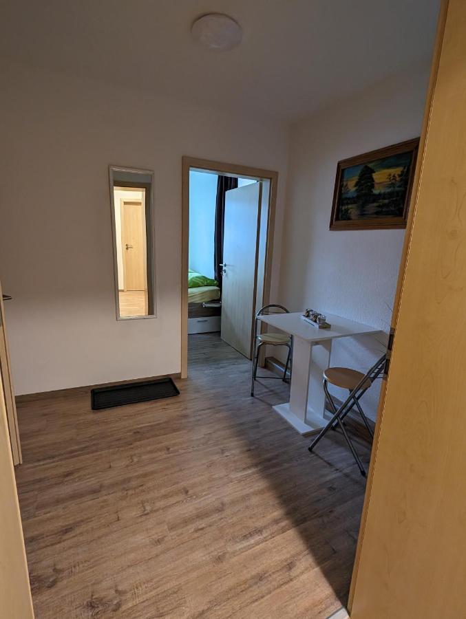 Ferienwohnung 1 シュレッタウ エクステリア 写真